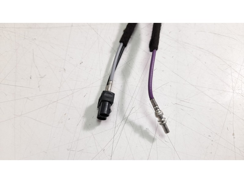 Recambio de antena para ford fiesta (ce1) 1.0 ecoboost cat referencia OEM IAM H1BT19G461JC  