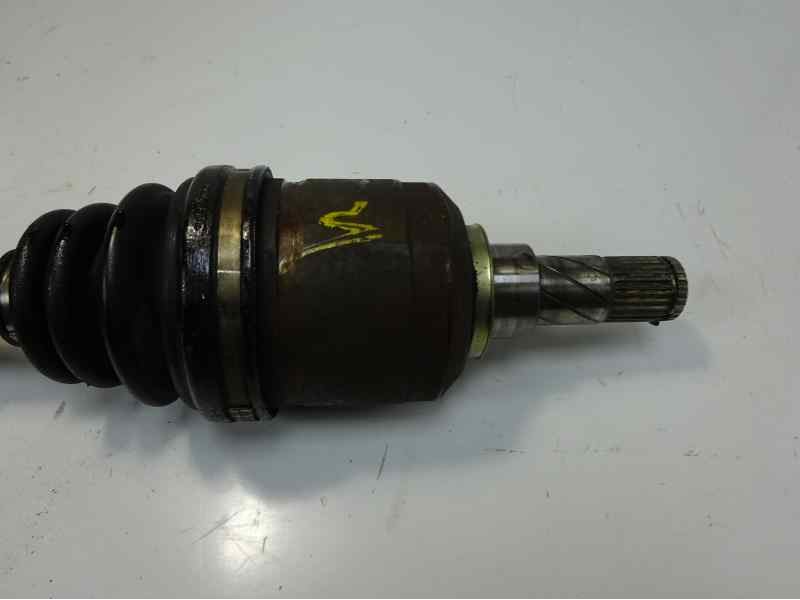 Recambio de transmision delantera izquierda para nissan almera tino (v10m) básico referencia OEM IAM 39101BU100  