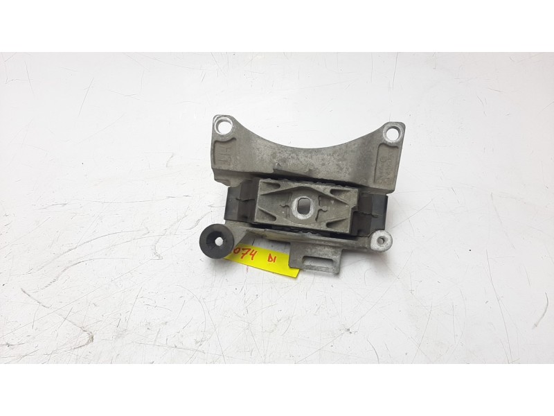 Recambio de soporte motor izquierdo para renault megane iii berlina 5 p 1.5 dci diesel fap referencia OEM IAM 112200014R  