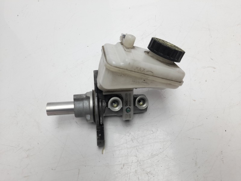 Recambio de bomba freno para toyota aygo (kgb/wnb) 1.0 cat referencia OEM IAM 0204Y21821  