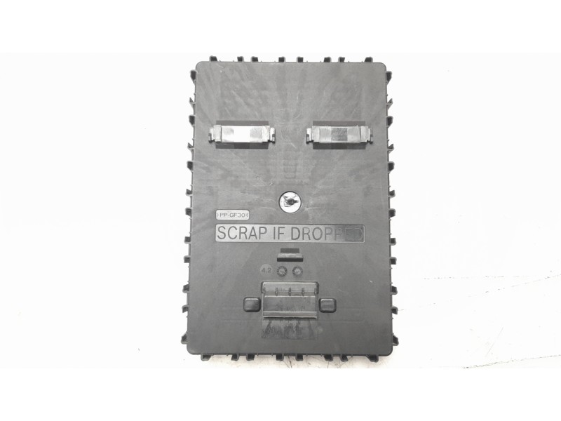 Recambio de caja reles / fusibles para ford fiesta (ce1) 1.0 ecoboost cat referencia OEM IAM LU5T15604BJAD F005V03424 