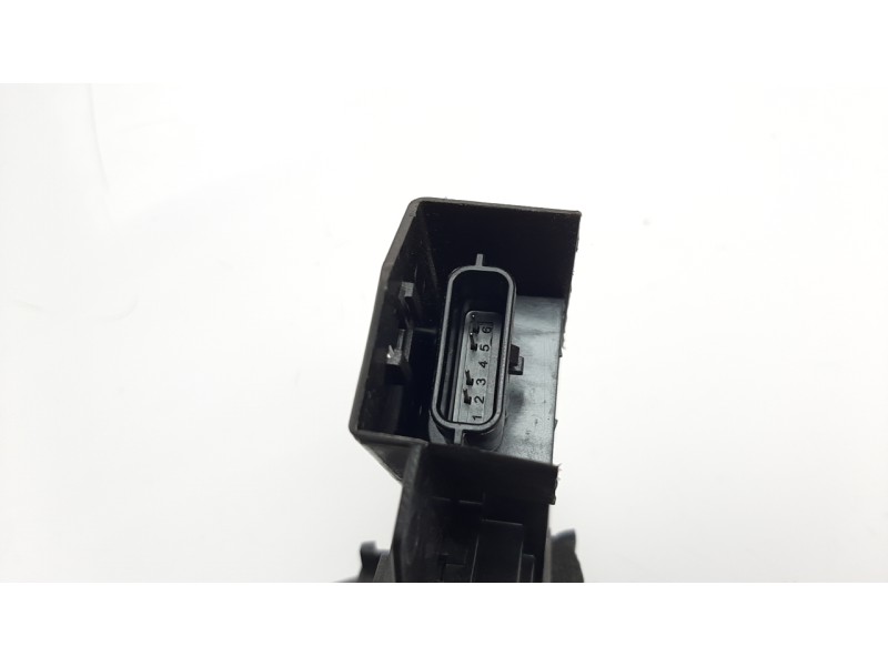 Recambio de cerradura puerta trasera derecha para renault megane iv berlina 5p 1.5 dci diesel fap energy referencia OEM IAM 8250