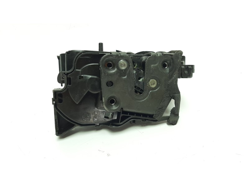 Recambio de cerradura puerta trasera derecha para renault megane iv berlina 5p 1.5 dci diesel fap energy referencia OEM IAM 8250