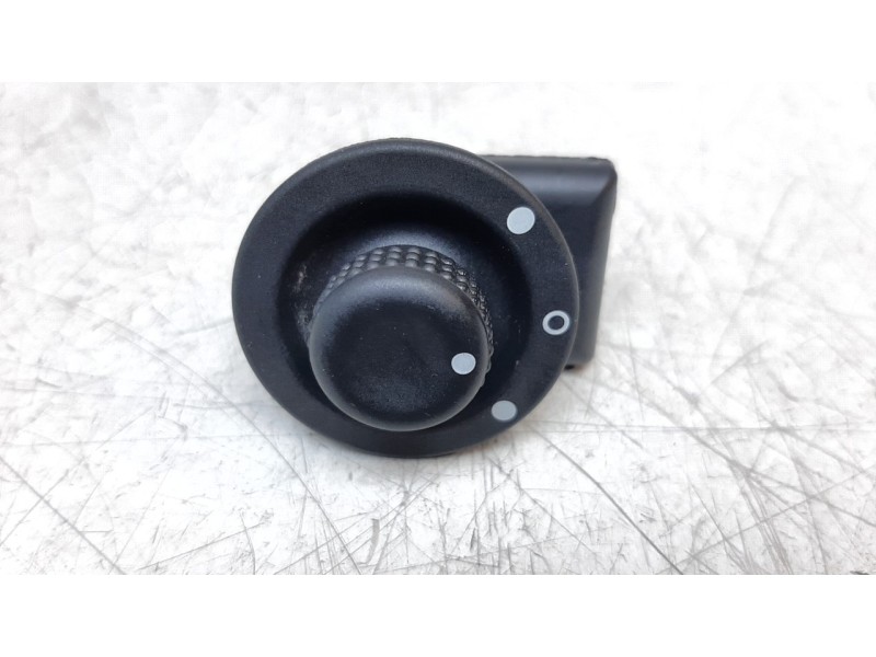 Recambio de mando retrovisor para renault express advance referencia OEM IAM 255704649R  
