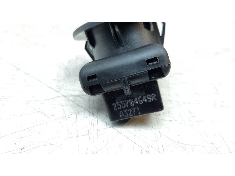 Recambio de mando retrovisor para renault express advance referencia OEM IAM 255704649R  