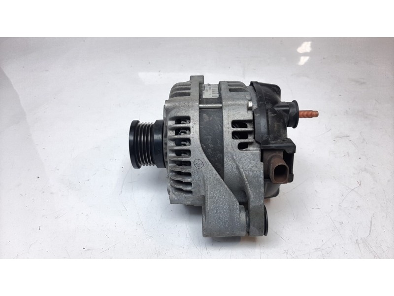 Recambio de alternador para jeep compass ii longitude 4x2 referencia OEM IAM 56029784AA  