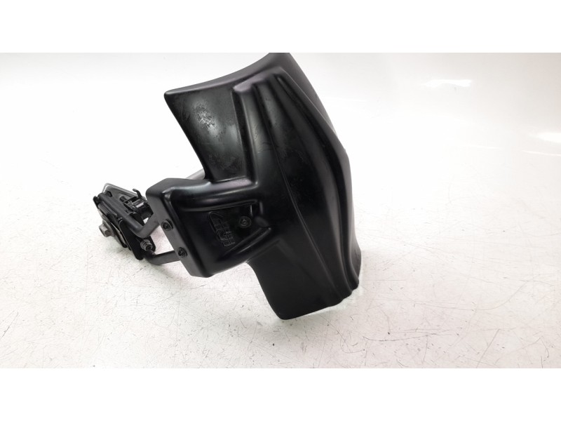 Recambio de guardabarros trasero para honda nc 750 referencia OEM IAM RM1146KIT  