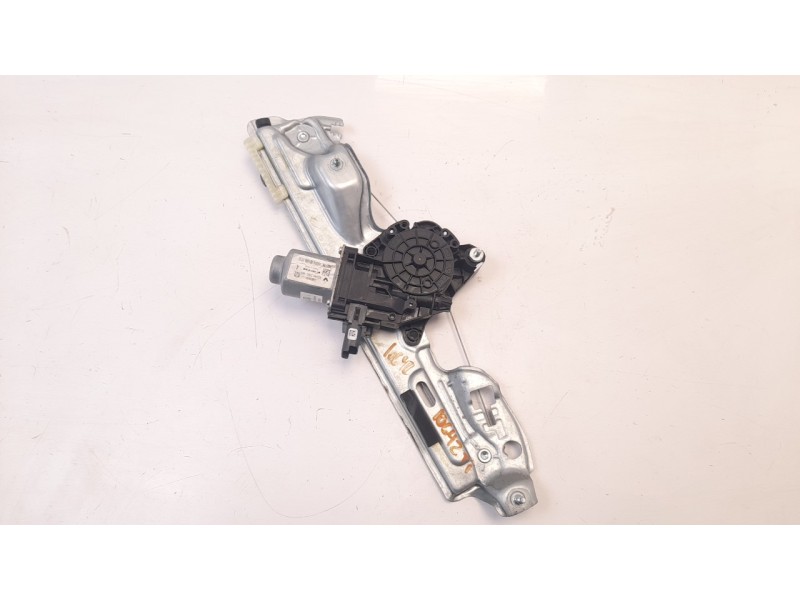 Recambio de elevalunas trasero izquierdo para renault megane iv berlina 5p 1.5 dci diesel fap energy referencia OEM IAM 82721907