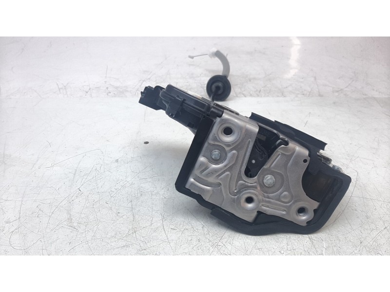 Recambio de cerradura puerta trasera derecha para skoda scala (nw) 1.0 tsi referencia OEM IAM 10A839016B  