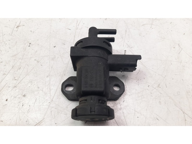 Recambio de valvula aire adicional para peugeot expert kombi 2.0 hdi referencia OEM IAM 9635704380  