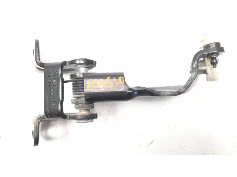 Recambio de soporte / guia puerta corredera para volkswagen sharan (7n2) 2.0 tdi referencia OEM IAM 7N0843336H  