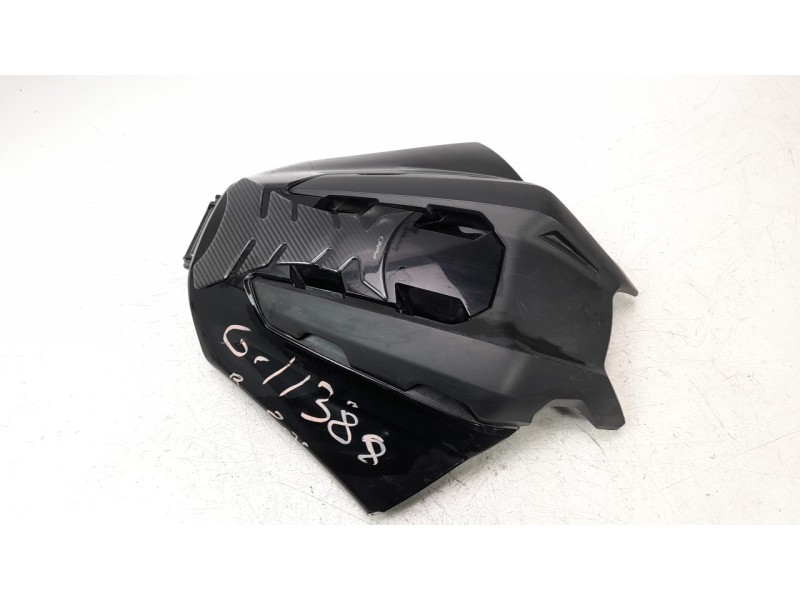 Recambio de moldura para honda nc 750 referencia OEM IAM 81320MGSD30  