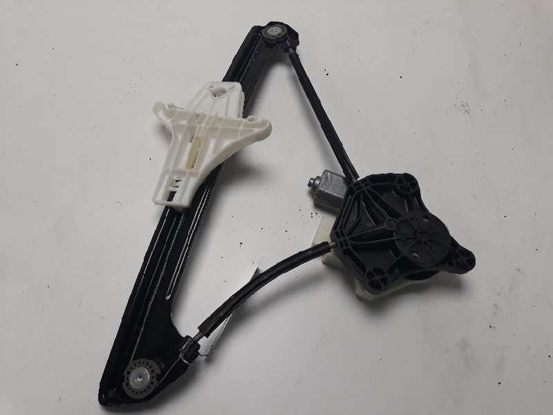 Recambio de elevalunas trasero derecho para volkswagen golf vii lim. edition bluemotion referencia OEM IAM 5G4839462B  