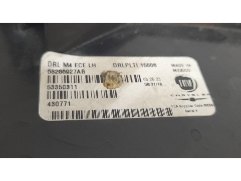 Recambio de piloto delantero izquierdo para jeep compass ii longitude 4x2 referencia OEM IAM 68266927AB 108903621 