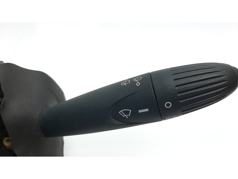 Recambio de mando multifuncion para ford ka (ccu) 1.2 8v cat referencia OEM IAM 7355593080  