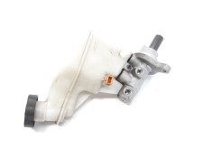Recambio de bomba freno para hyundai i30 (gd) 1.4 cat referencia OEM IAM 58510A5200  