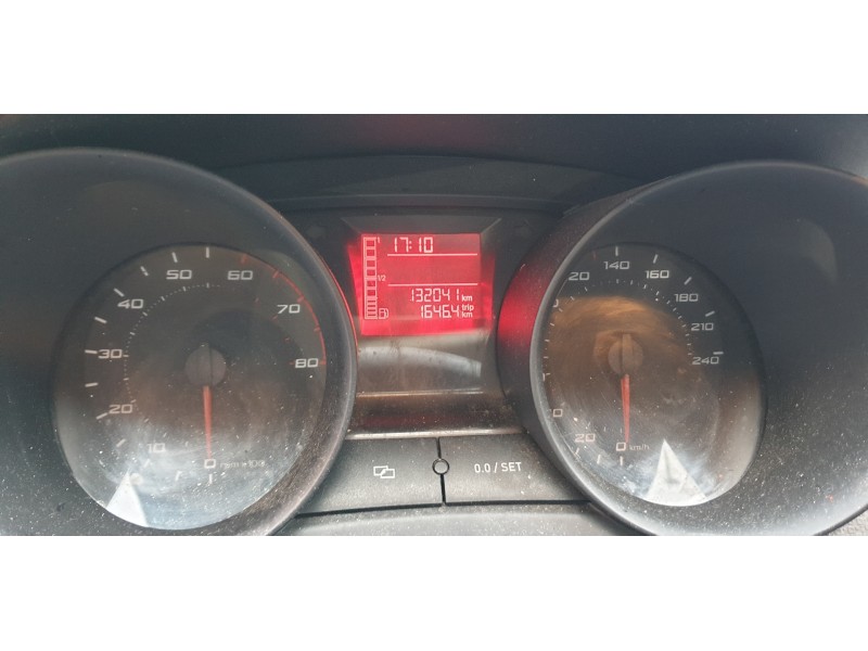 seat ibiza (6j5) del año 2008