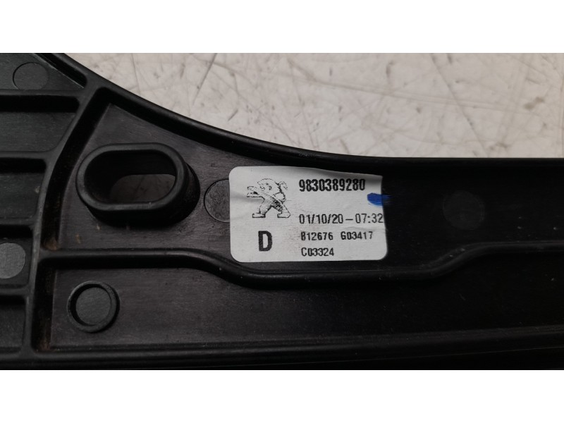 Recambio de elevalunas delantero derecho para peugeot 3008 allure referencia OEM IAM 9830389280  