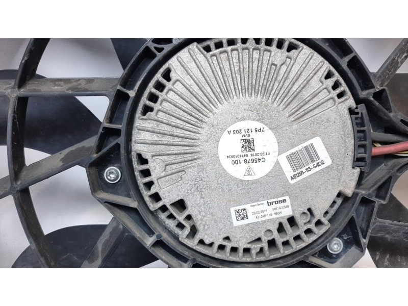 Recambio de electroventilador para porsche cayenne (typ 92aa) diesel referencia OEM IAM 7P5121207B  