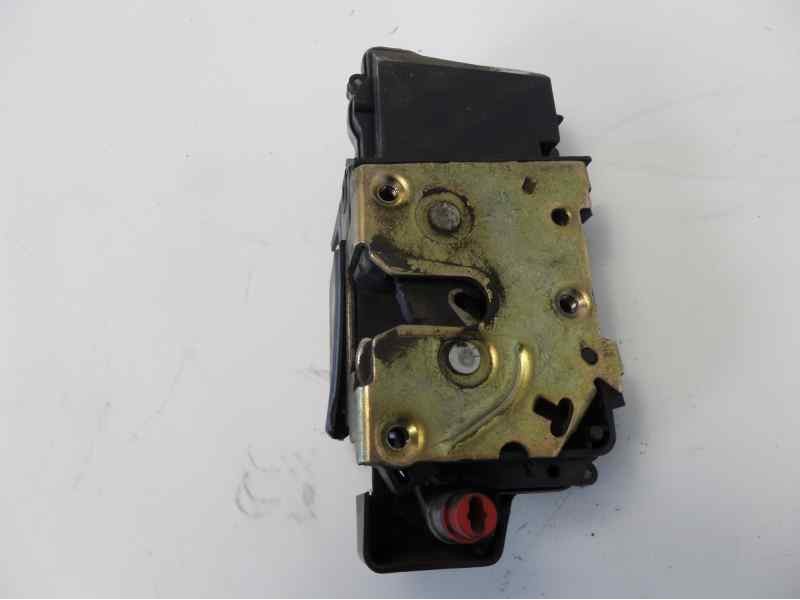 Recambio de cerradura puerta trasera derecha para peugeot 406 berlina (s1/s2) srdt referencia OEM IAM 913870  
