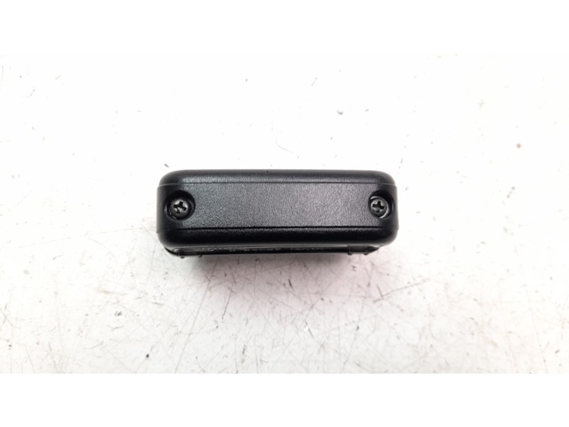 Recambio de piloto matricula para honda nc 750 referencia OEM IAM 33720MKAD81  