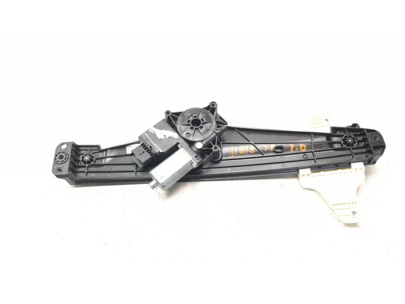 Recambio de elevalunas trasero derecho para peugeot 3008 allure referencia OEM IAM 9830388880  