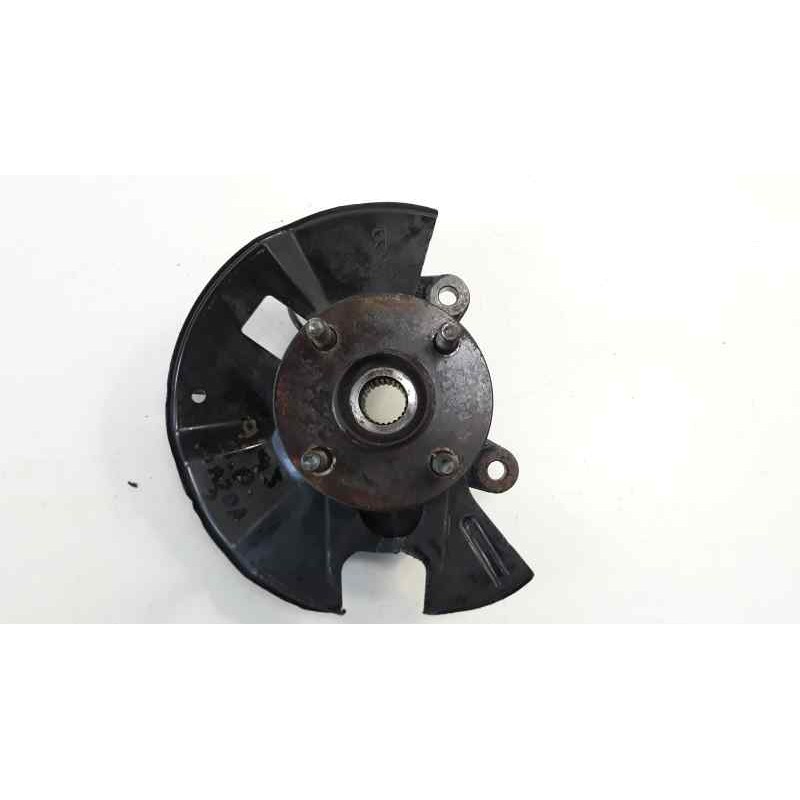 Recambio de mangueta delantera derecha para mazda 2 lim. (de) 1.4 diesel cat referencia OEM IAM D65133021A  