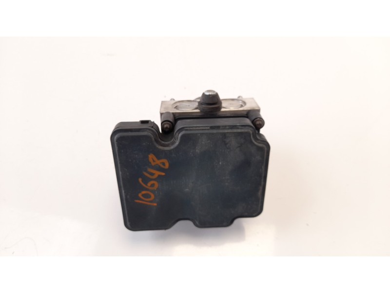 Recambio de abs para toyota aygo 1.0 cat referencia OEM IAM 445400H070  