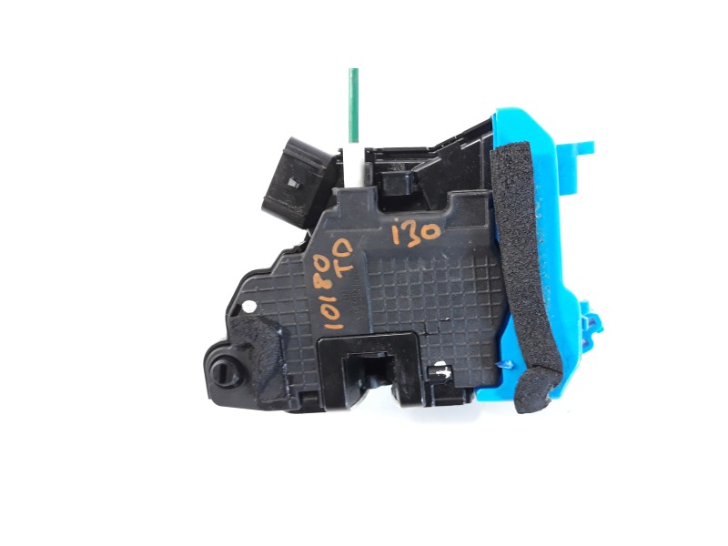 Recambio de cerradura puerta trasera derecha para hyundai i30 (gd) 1.4 cat referencia OEM IAM 81420A6100  