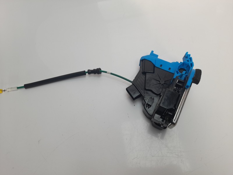 Recambio de cerradura puerta trasera izquierda para hyundai i30 (gd) 1.4 cat referencia OEM IAM 81410A6100  