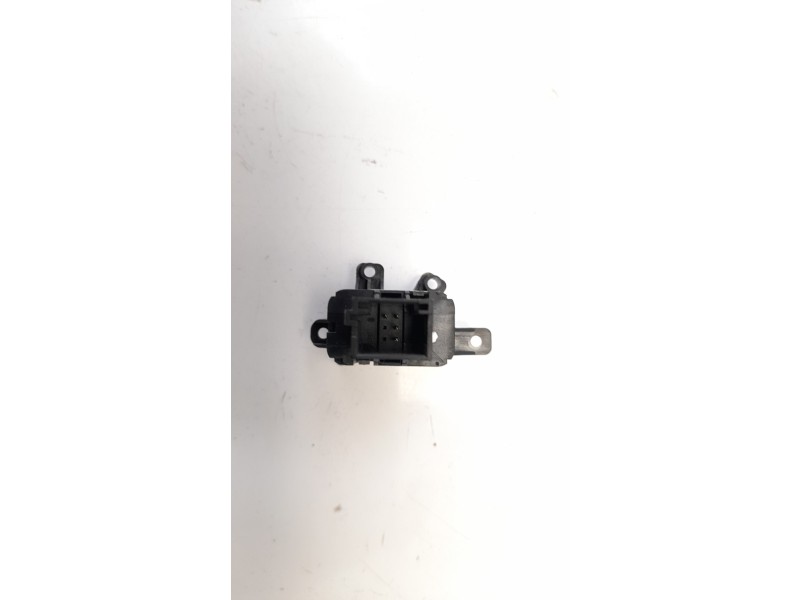 Recambio de interruptor para jeep compass ii 1.4 m-air cat referencia OEM IAM 735584599  