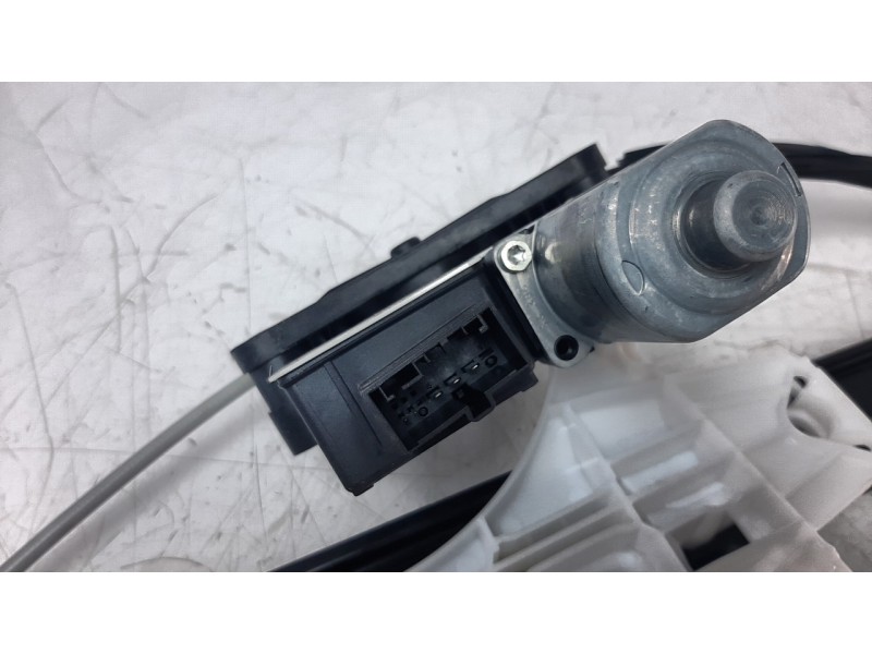 Recambio de elevalunas trasero izquierdo para skoda scala (nw) 1.0 tsi referencia OEM IAM 654839461  