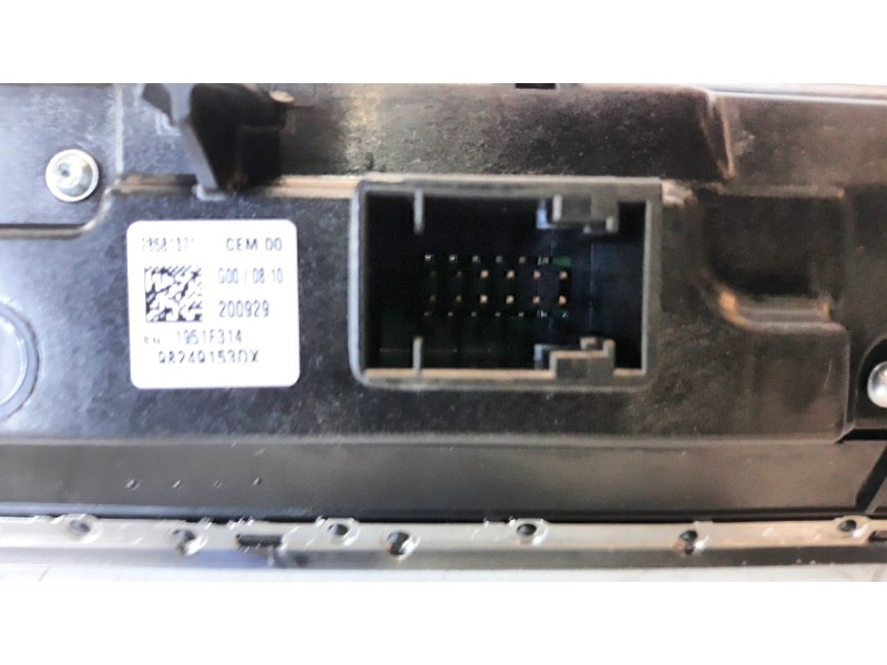 Recambio de mando multifuncion para peugeot 3008 allure referencia OEM IAM 98249153DX  