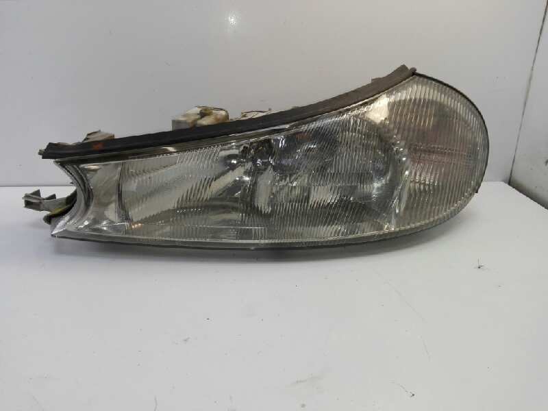 Recambio de faro izquierdo para ford mondeo berlina (gd) 1.8 turbodiesel cat referencia OEM IAM 1110520 10110221007 10110221007