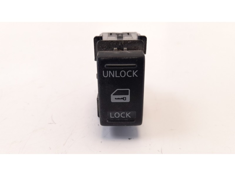 Recambio de interruptor para nissan nv 200 (m20) 1.5 dci cat referencia OEM IAM 25210BJ00A  