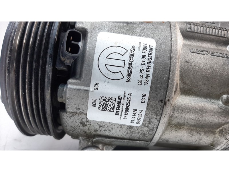 Recambio de compresor aire acondicionado para jeep compass ii longitude 4x2 referencia OEM IAM 51979374 320131 