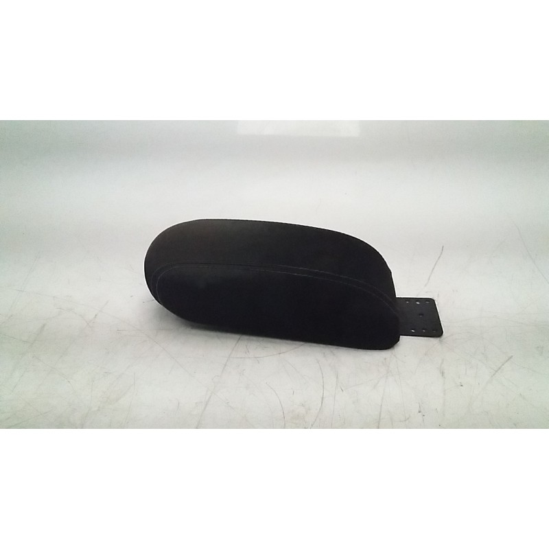 Recambio de apoyabrazos central para fiat tipo ii (357) berlina 1.3 16v m-jet cat referencia OEM IAM 735701532  