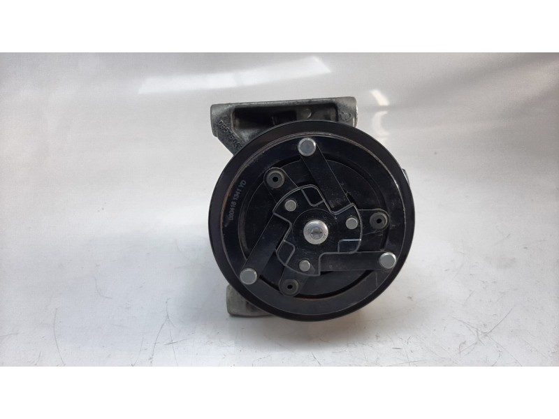 Recambio de compresor aire acondicionado para jeep compass ii longitude 4x2 referencia OEM IAM 51979374 320131 