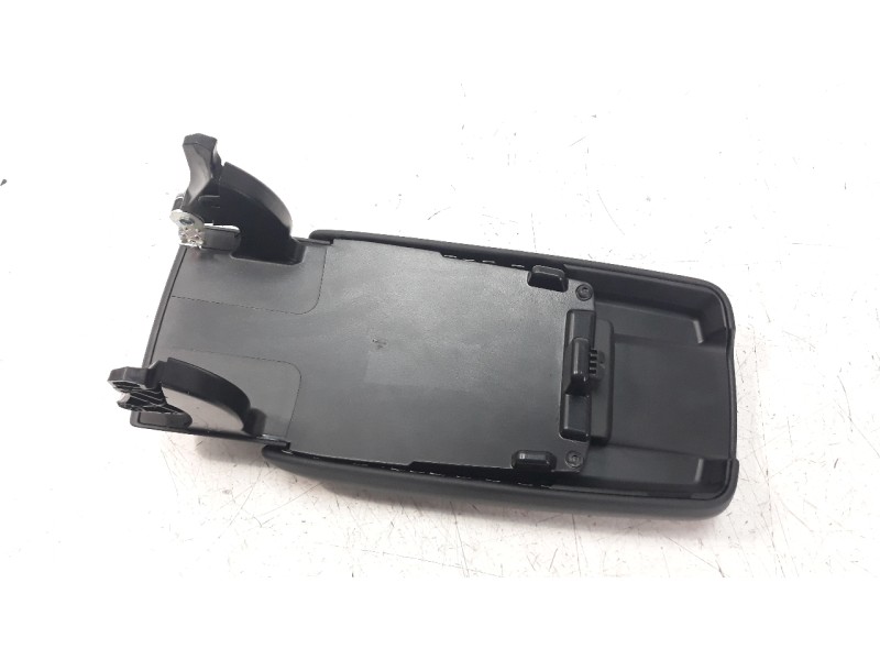 Recambio de apoyabrazos central para mercedes-benz clase a (w176) a 200 cdi (176.008) referencia OEM IAM A1766800800  