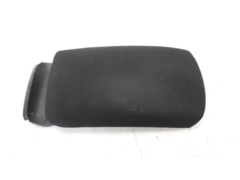 Recambio de apoyabrazos central para renault kadjar 1.5 dci diesel fap energy referencia OEM IAM 969204350R  