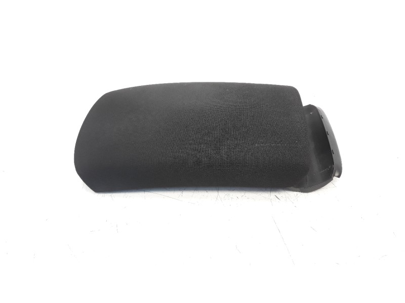 Recambio de apoyabrazos central para renault kadjar 1.5 dci diesel fap energy referencia OEM IAM 969204350R  