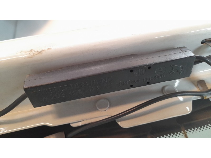 Recambio de porton trasero para mercedes-benz clase clc (cl203) clc 220 cdi (la) (203.708) referencia OEM IAM A20374022709051  
