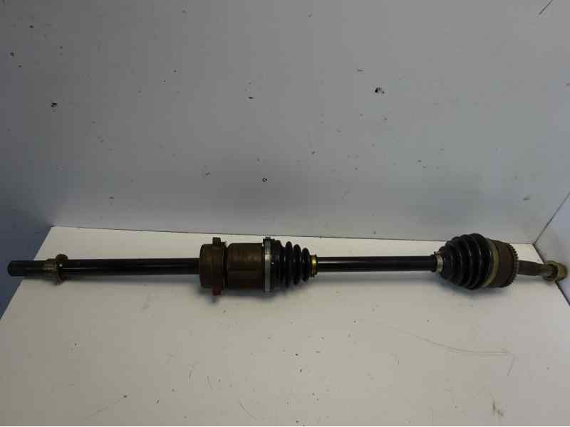 Recambio de transmision delantera derecha para nissan almera tino (v10m) acenta referencia OEM IAM 39100BU100  