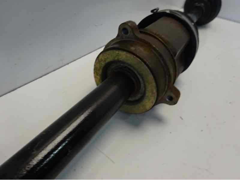 Recambio de transmision delantera derecha para nissan almera tino (v10m) acenta referencia OEM IAM 39100BU100  