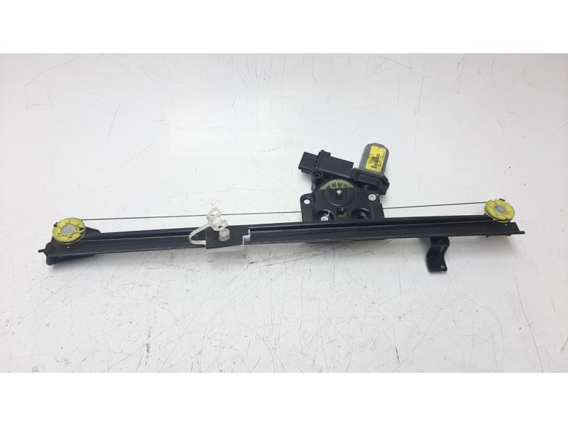 Recambio de elevalunas delantero izquierdo para fiat torino r58 referencia OEM IAM 46862304  