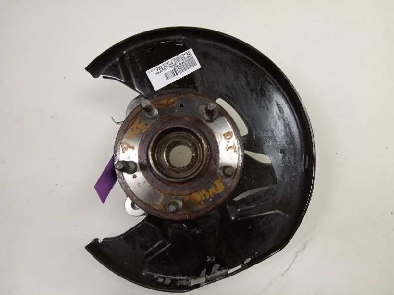 Recambio de mangueta delantera izquierda para opel insignia berlina cosmo referencia OEM IAM 13219080  