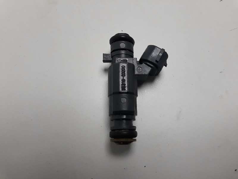 Recambio de inyector para kia rio 1.2 cat referencia OEM IAM 3531003200  