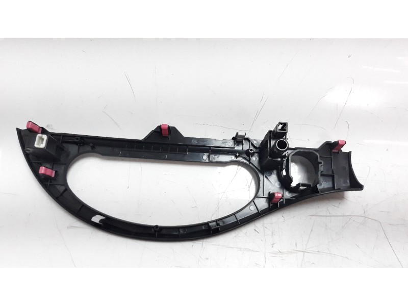 Recambio de moldura para toyota yaris referencia OEM IAM 554060D390C2  