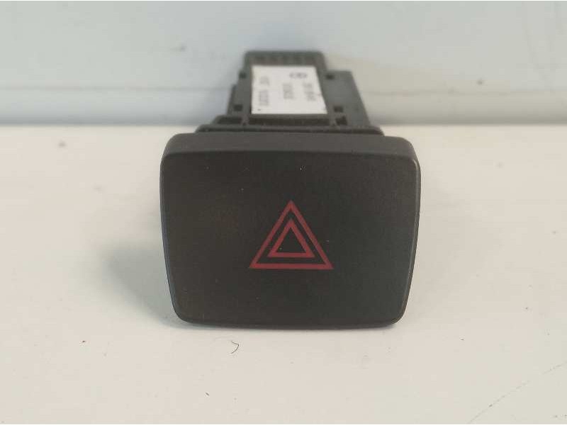 Recambio de warning para mazda 2 lim. (de) 1.4 diesel cat referencia OEM IAM D651664H0 03004300 