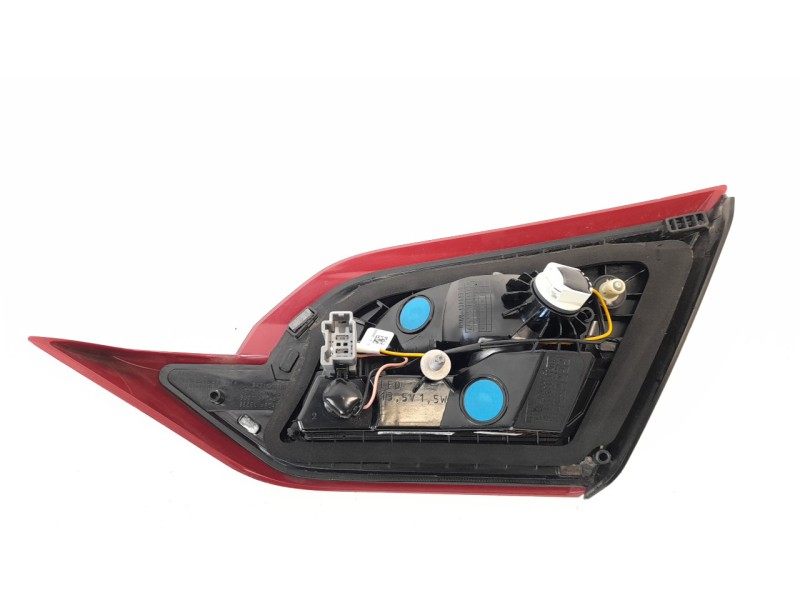 Recambio de piloto trasero izquierdo interior para ford fiesta (ce1) 1.0 ecoboost cat referencia OEM IAM H1BB13A603BH  2527176